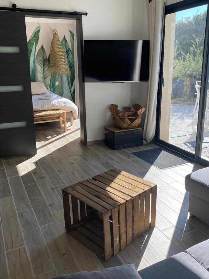 Petit Nid Douillet En Luberon Avec Spa Ansouis Εξωτερικό φωτογραφία