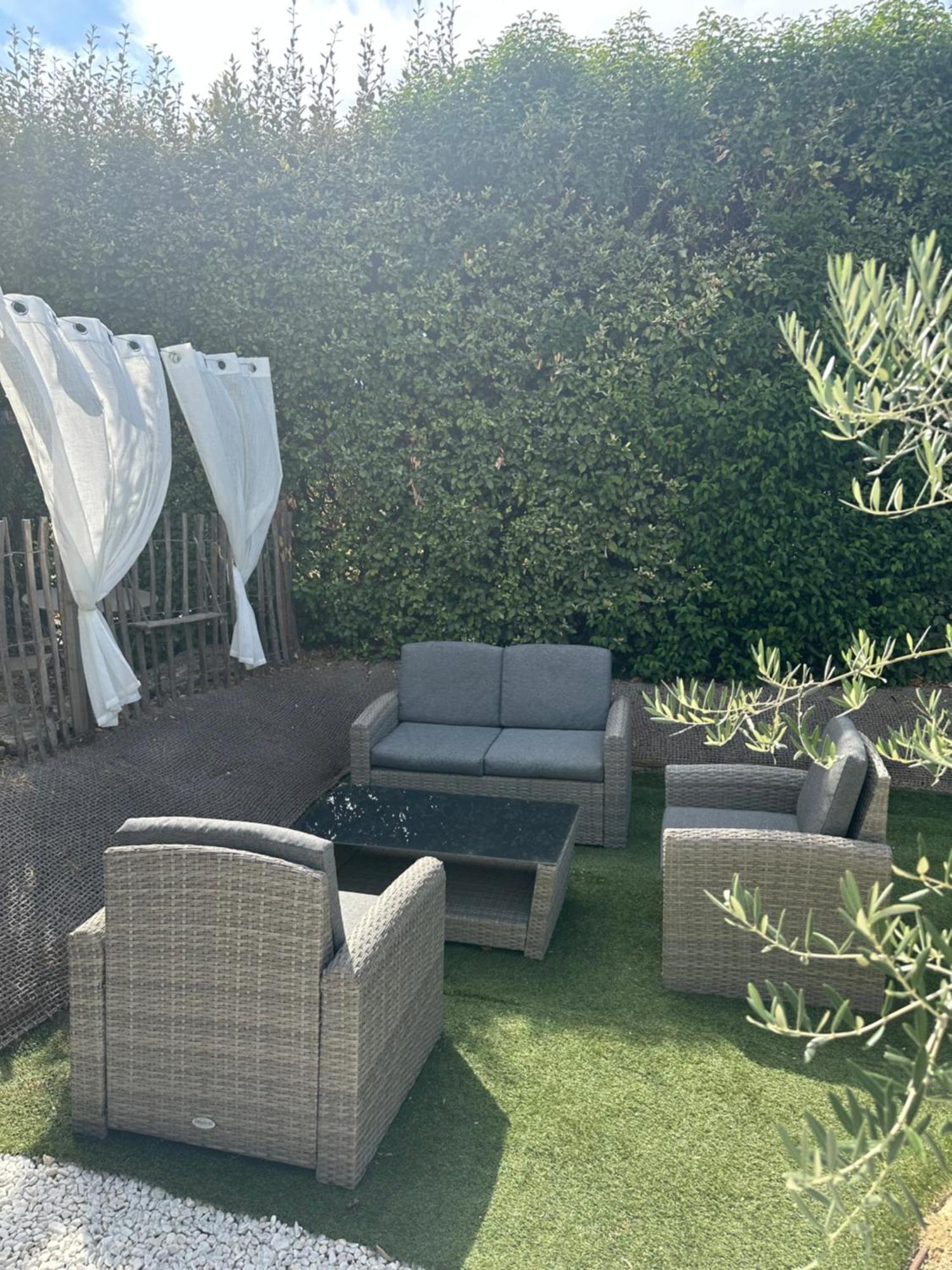 Petit Nid Douillet En Luberon Avec Spa Ansouis Εξωτερικό φωτογραφία